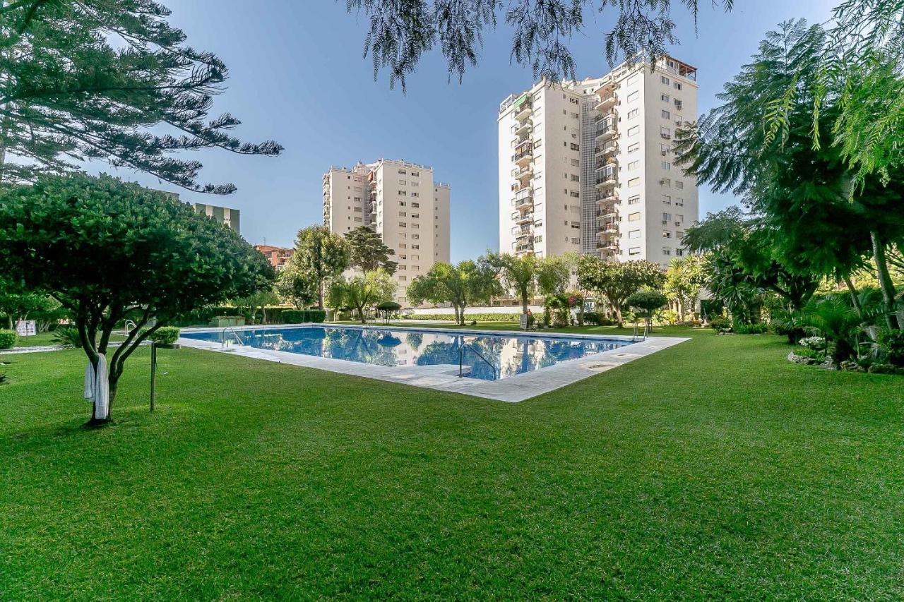 Apartamento Renovado, Tu Escapada De Vacaciones Ideal Fuengirola Kültér fotó