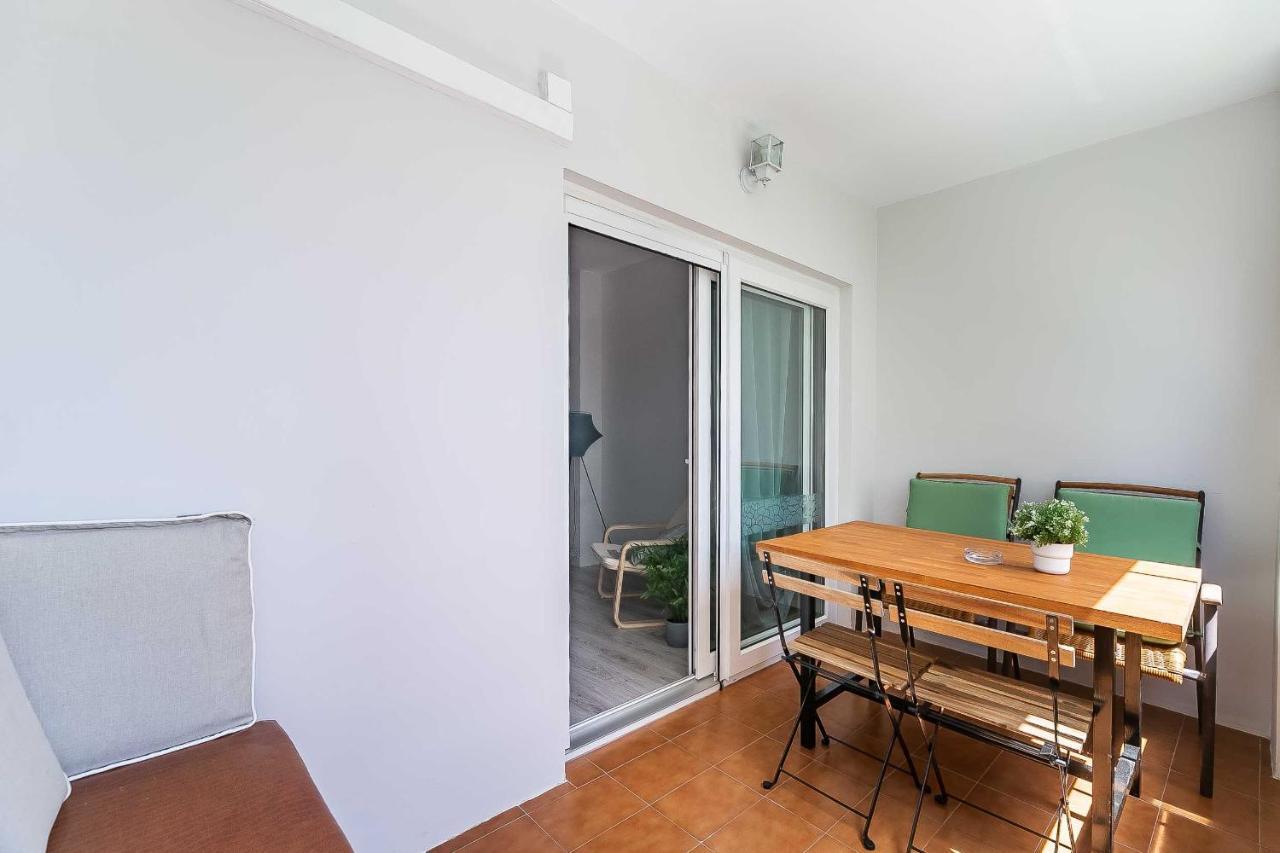 Apartamento Renovado, Tu Escapada De Vacaciones Ideal Fuengirola Kültér fotó
