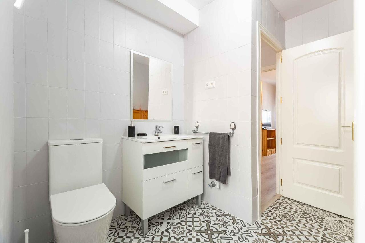 Apartamento Renovado, Tu Escapada De Vacaciones Ideal Fuengirola Kültér fotó