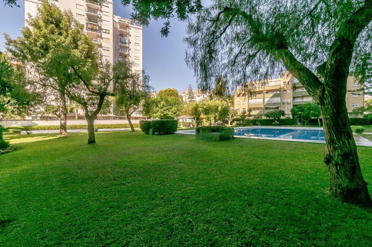 Apartamento Renovado, Tu Escapada De Vacaciones Ideal Fuengirola Kültér fotó
