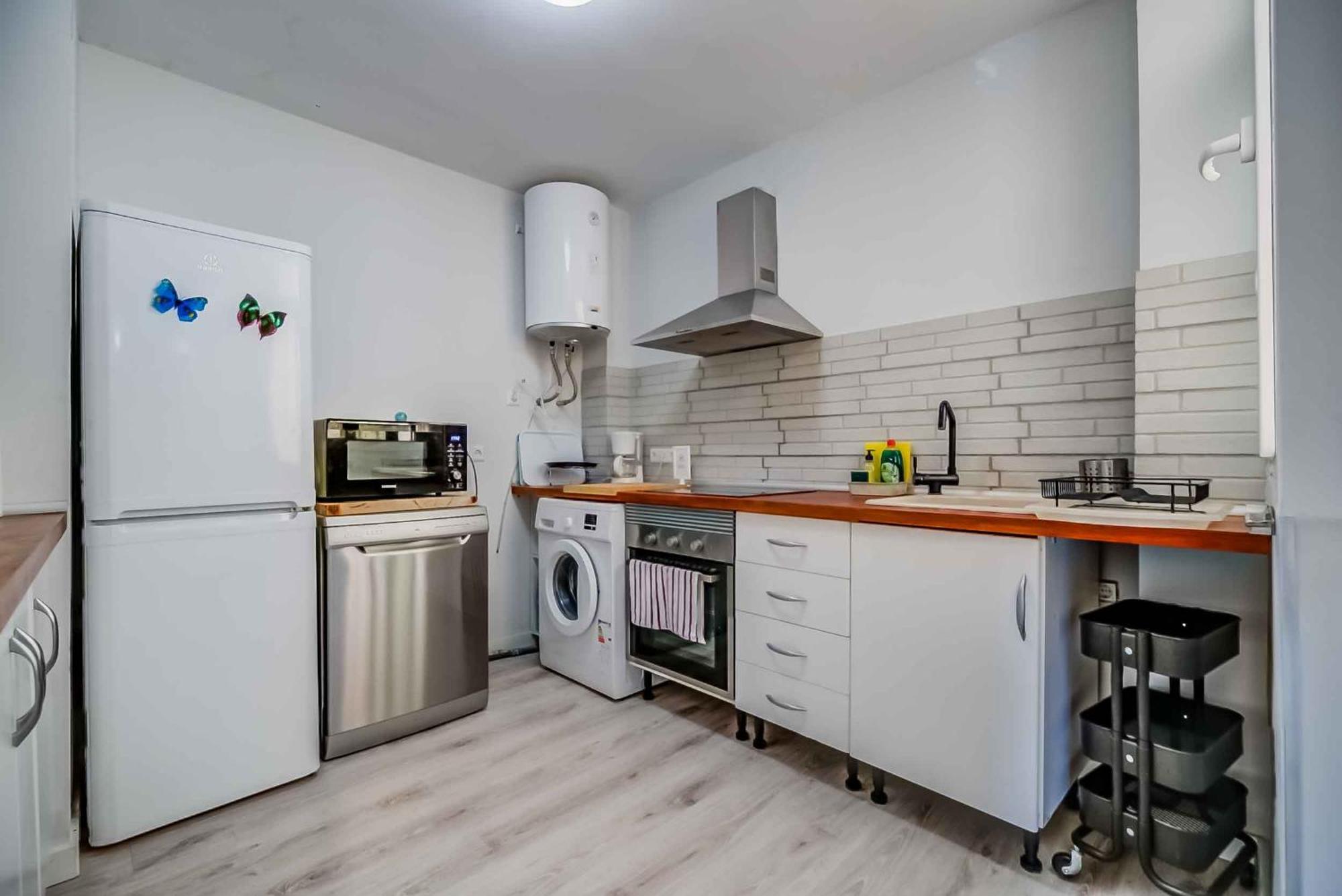 Apartamento Renovado, Tu Escapada De Vacaciones Ideal Fuengirola Kültér fotó